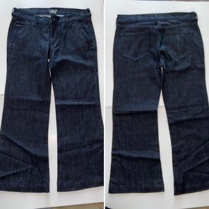Navy Flirt Jeans Size 8 SHORT